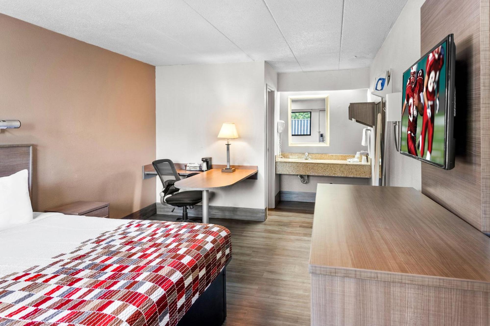 Red Roof Inn Indianapolis North - College Park Eksteriør billede