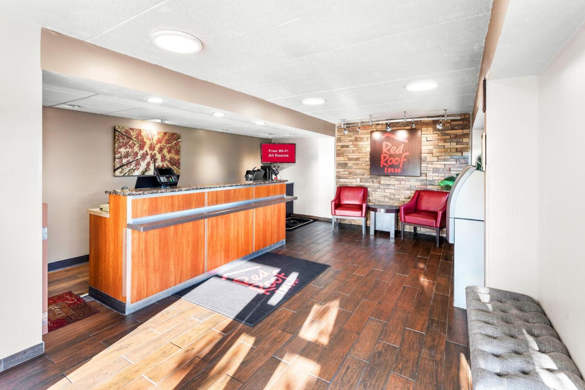 Red Roof Inn Indianapolis North - College Park Eksteriør billede