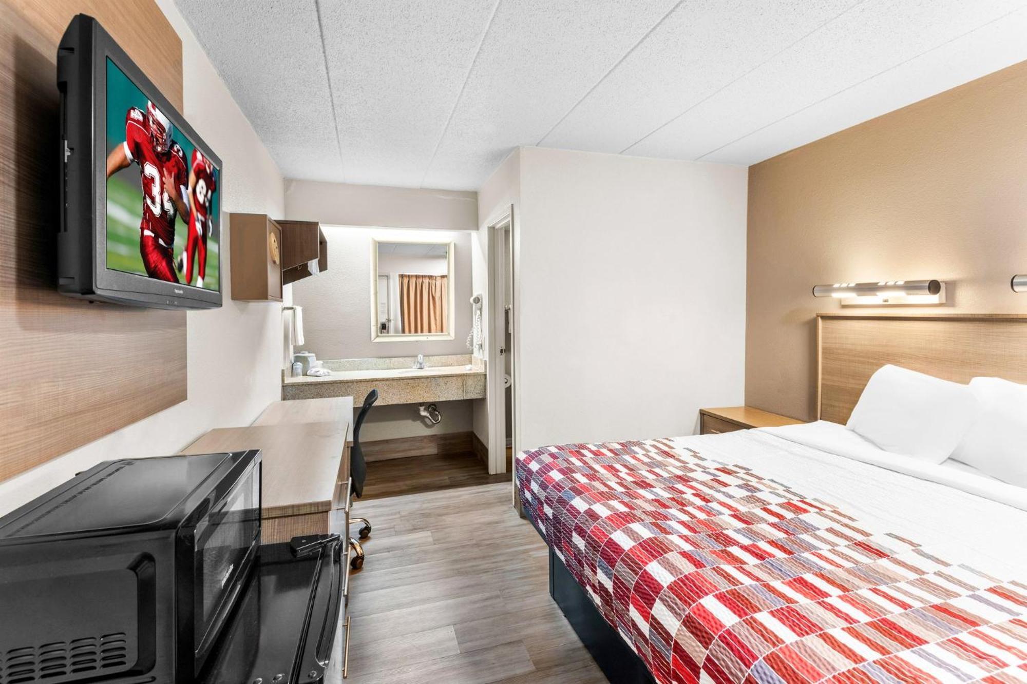 Red Roof Inn Indianapolis North - College Park Eksteriør billede